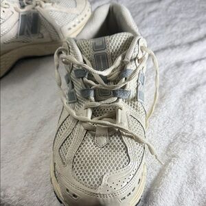 New Balance Cream and Gray Men's Shoes